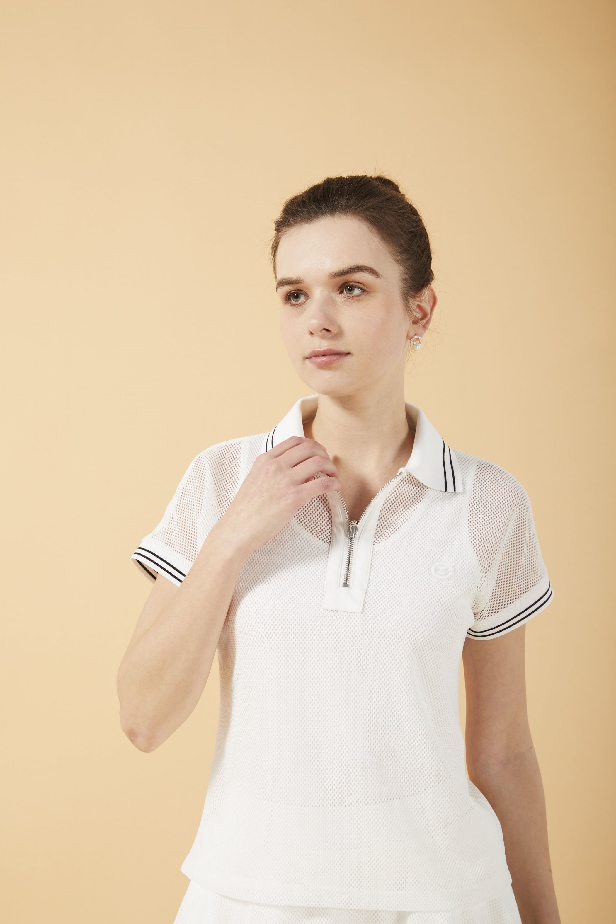 Two Layers Mesh Short Sleeves Top – Clubhouse BKK